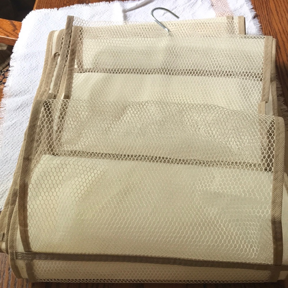 20-Pocket Closet Hanging Purse/Shoe Organizer